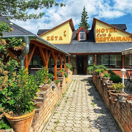 Hotel Zeta เลนตี ภายนอก รูปภาพ