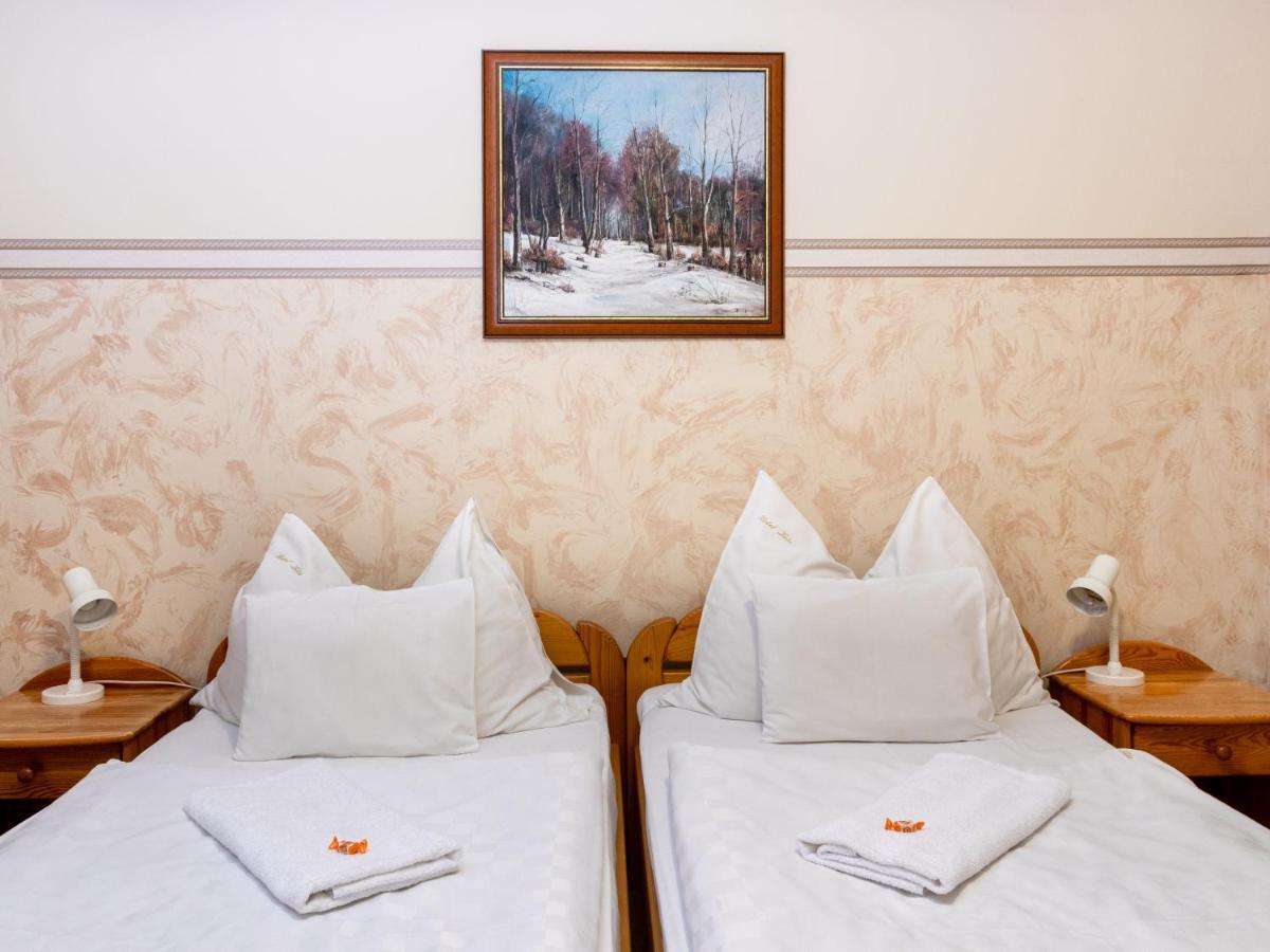 Hotel Zeta เลนตี ภายนอก รูปภาพ