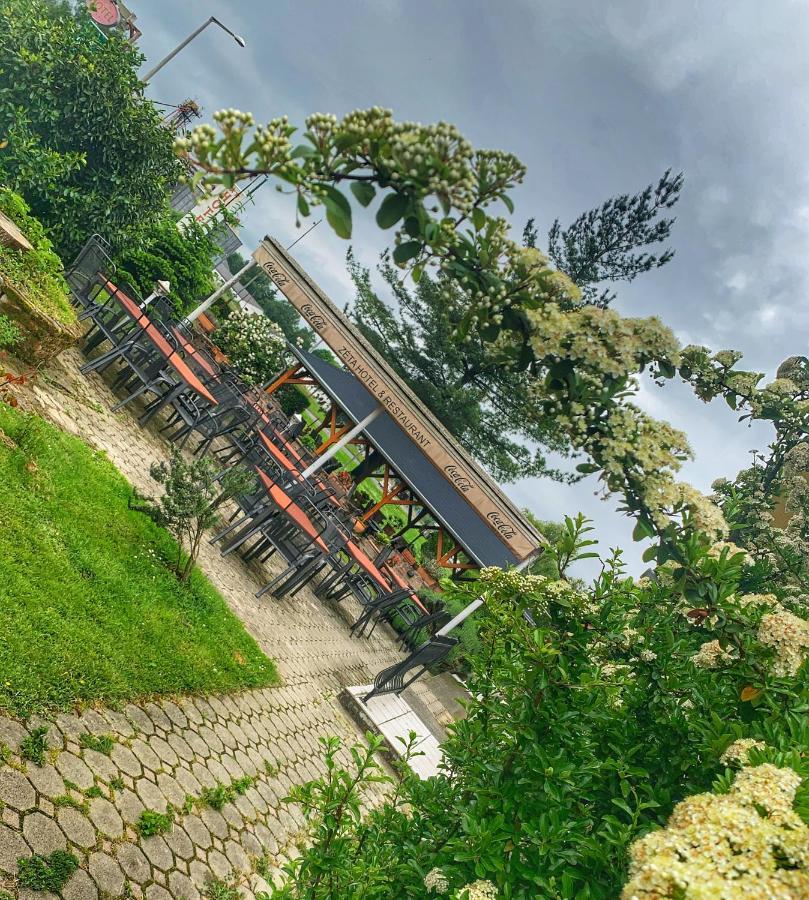 Hotel Zeta เลนตี ภายนอก รูปภาพ